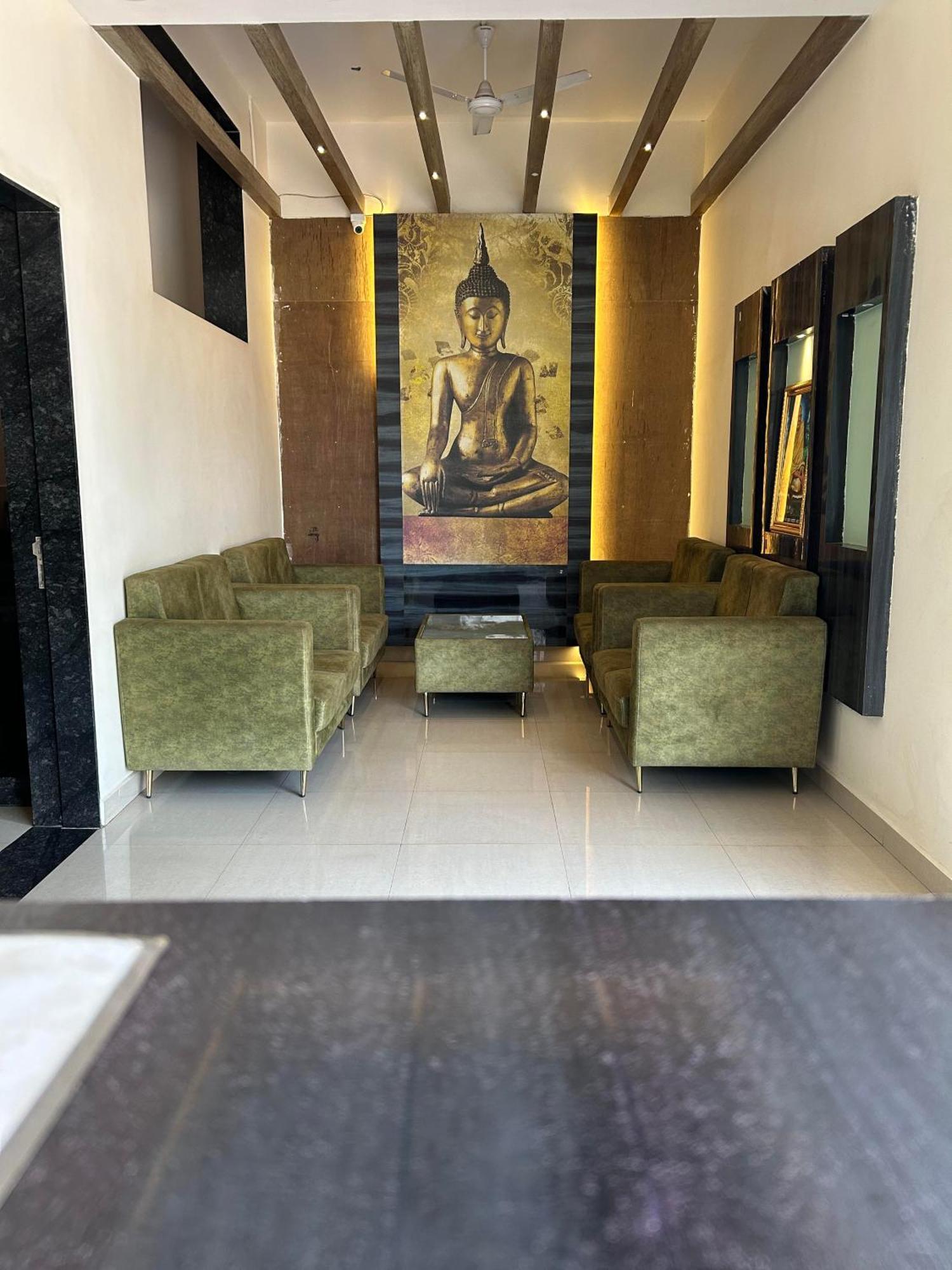 Hotel Aaba'S Gomantak Sawantwadi Extérieur photo