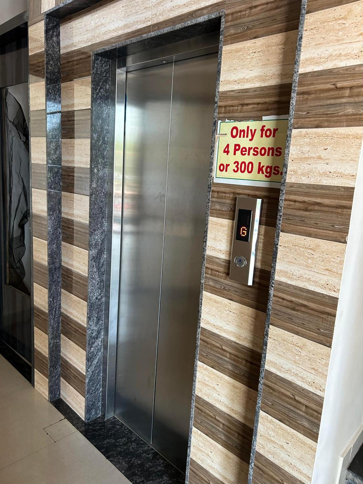 Hotel Aaba'S Gomantak Sawantwadi Extérieur photo